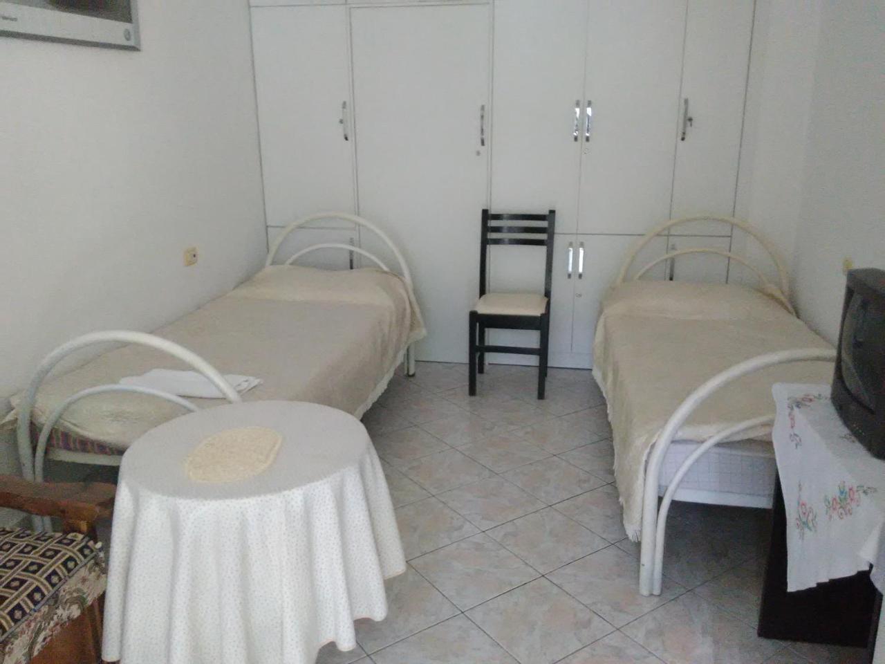 Camping Late Gjirokastër Exterior foto